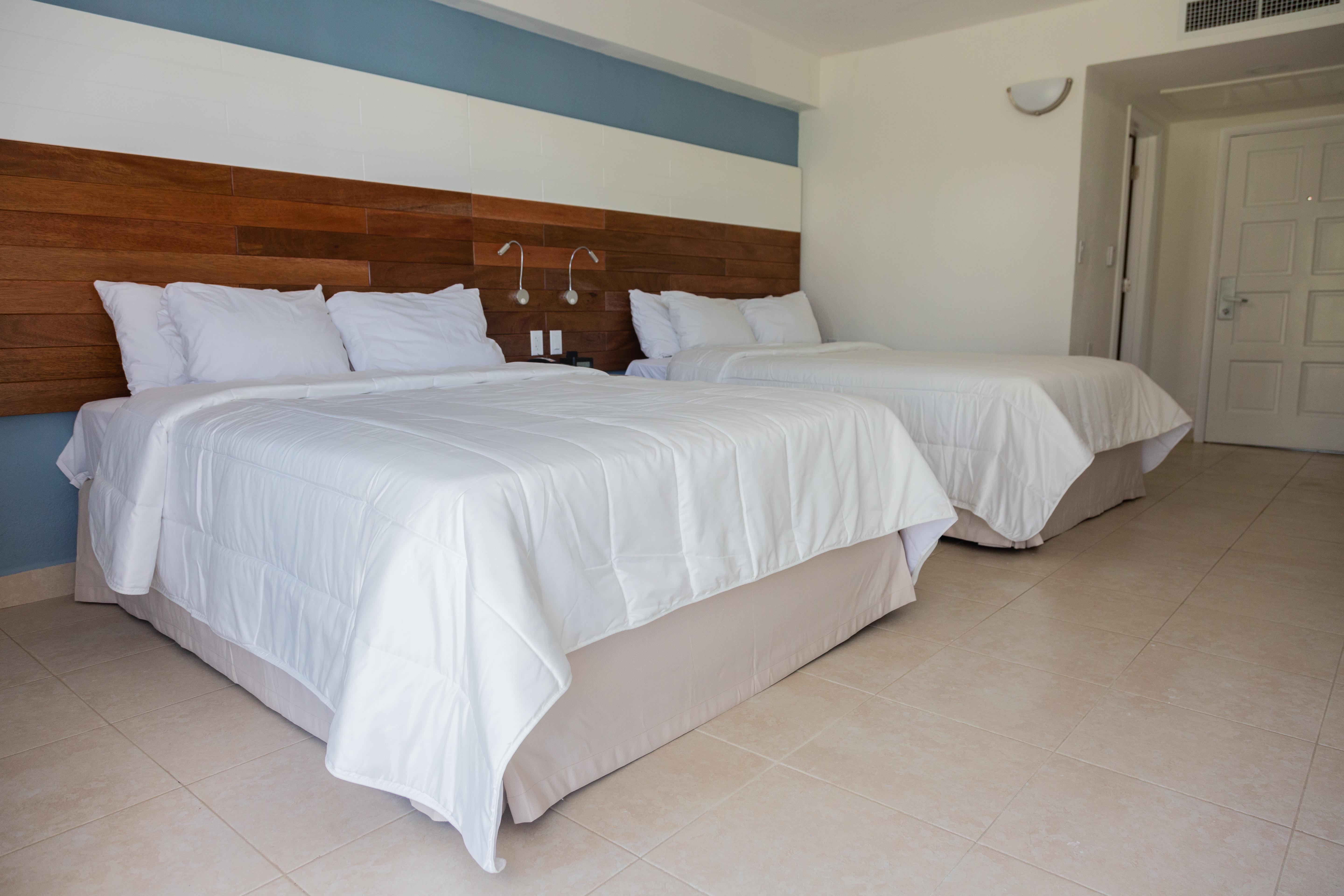 Viva Fortuna Beach By Wyndham, A Trademark All Inclusive Hotel Freeport Bagian luar foto