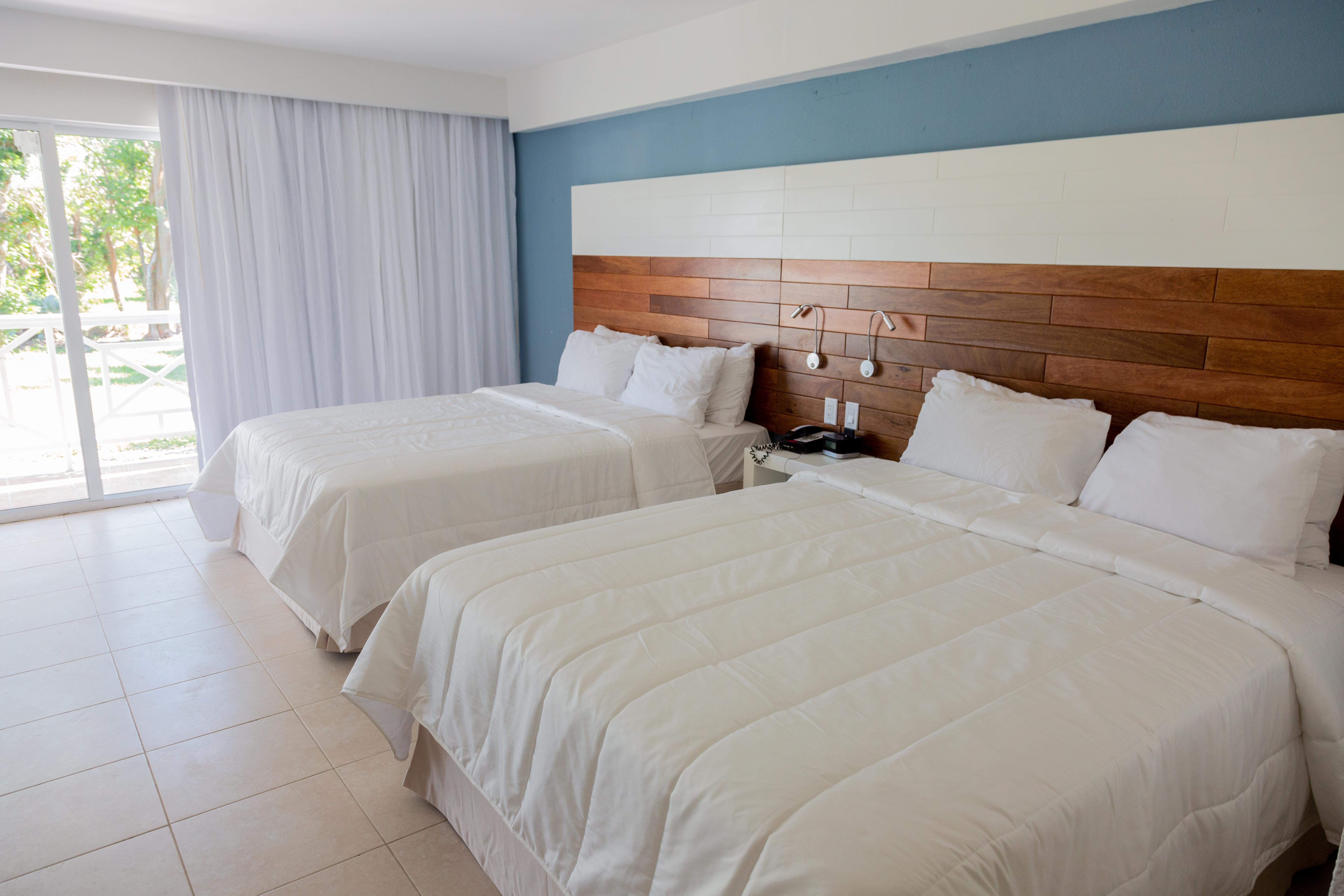 Viva Fortuna Beach By Wyndham, A Trademark All Inclusive Hotel Freeport Bagian luar foto