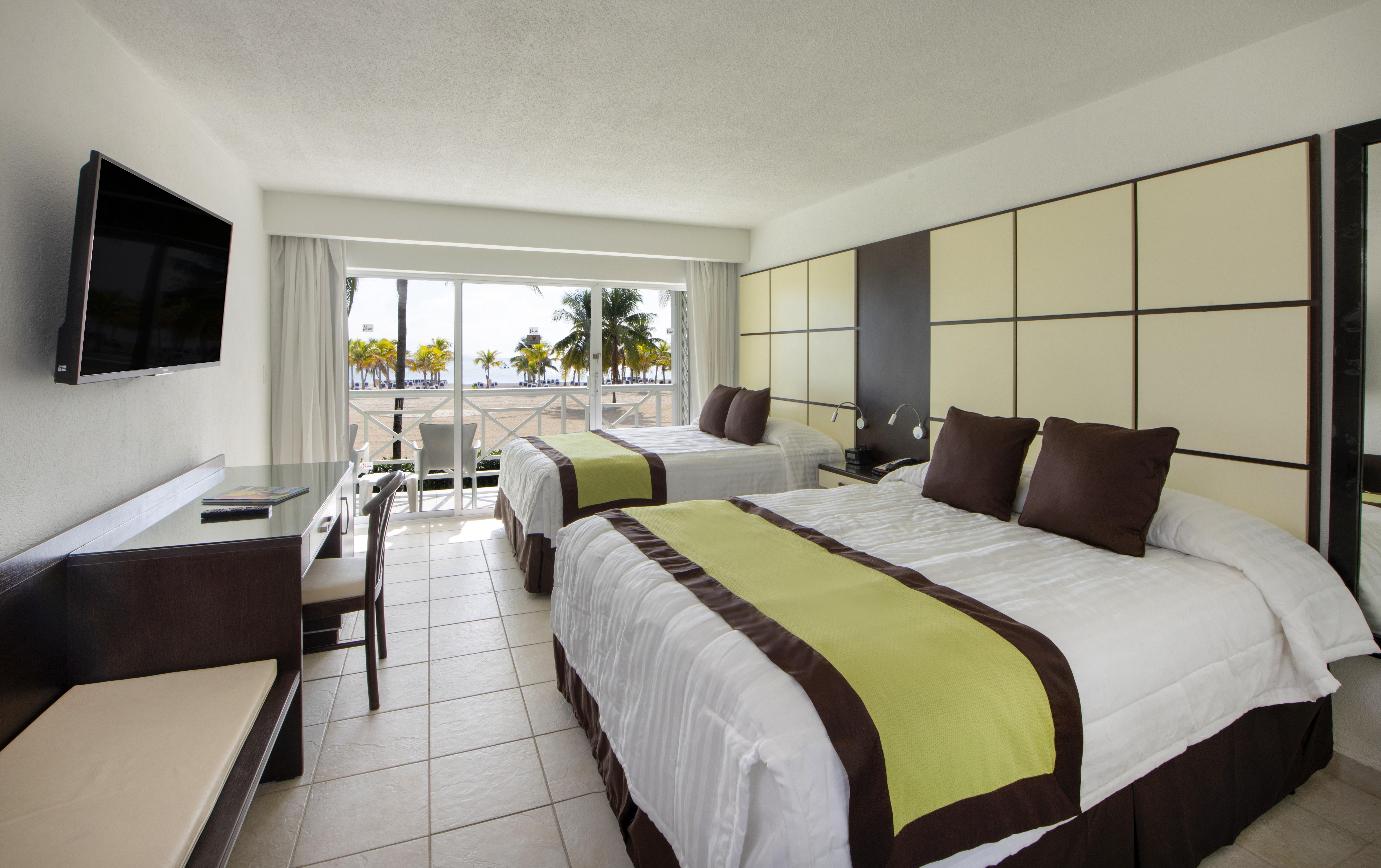 Viva Fortuna Beach By Wyndham, A Trademark All Inclusive Hotel Freeport Bagian luar foto