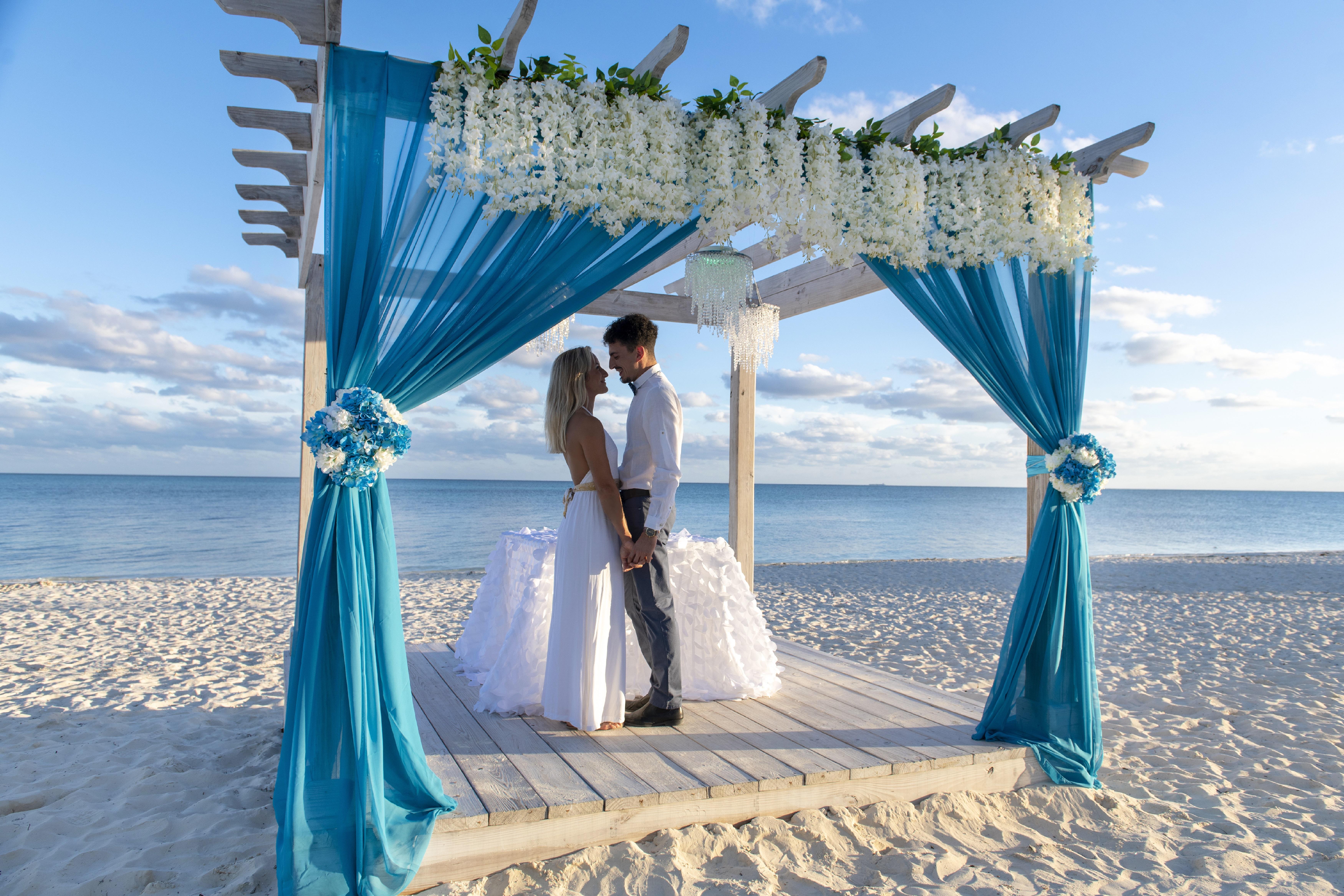 Viva Fortuna Beach By Wyndham, A Trademark All Inclusive Freeport Bagian luar foto